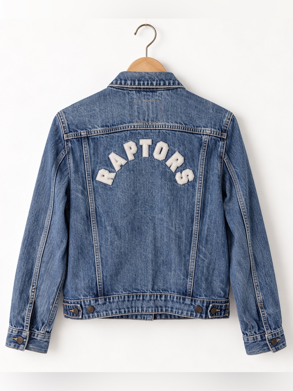 Levi’s x NBA Toronto Raptors Trucker Denim Jacket XL Blue Button Front Cotton